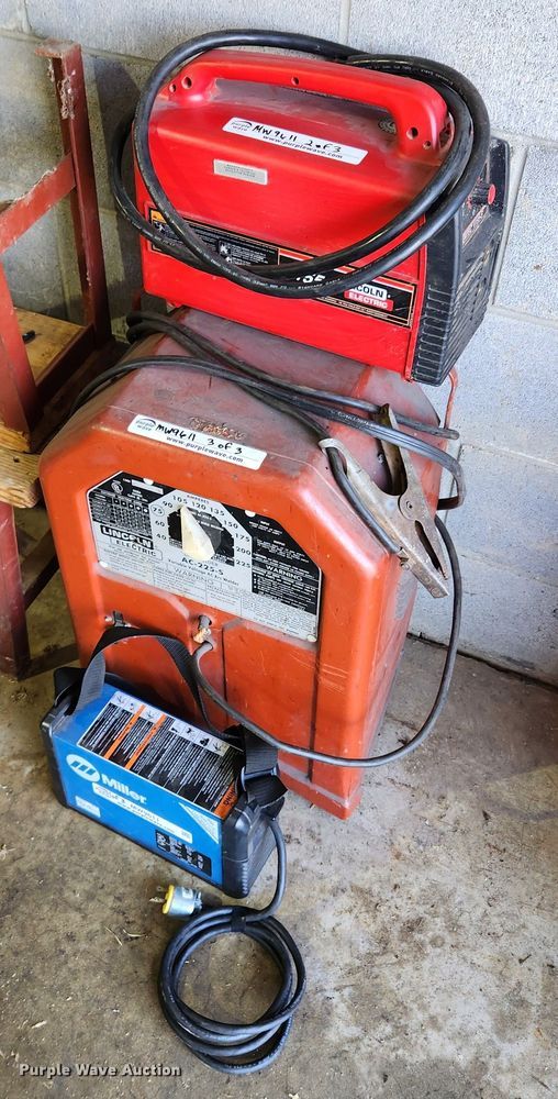 image for item MW9611 (3) welders