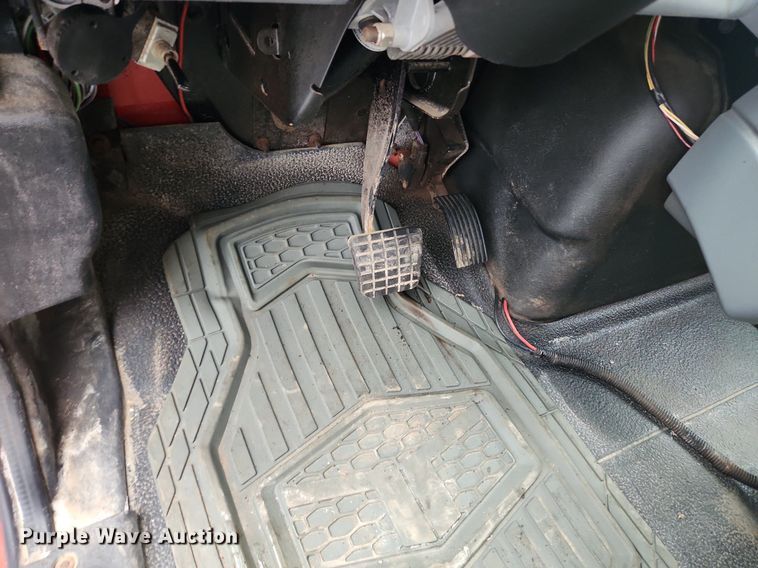 image for item MW9638 2007 International 7400  dump truck