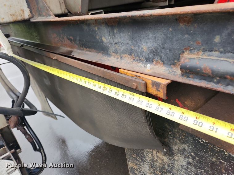 image for item MW9638 2007 International 7400  dump truck