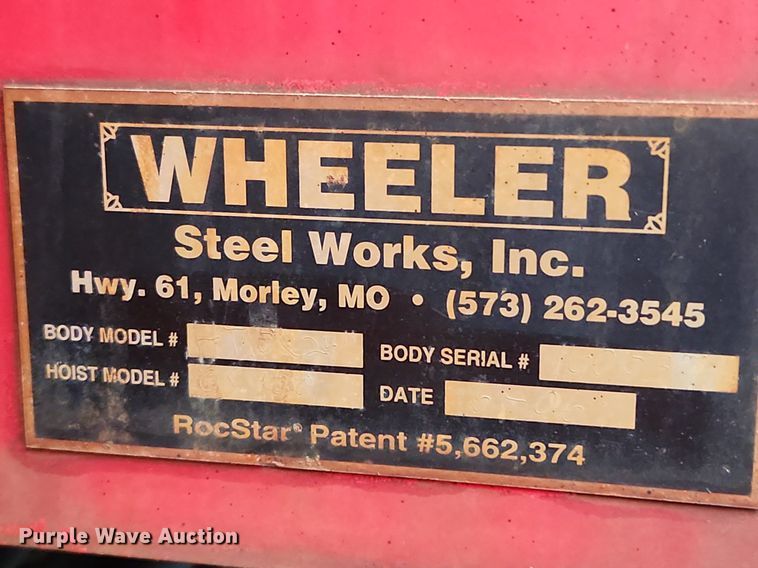 image for item MW9638 2007 International 7400  dump truck