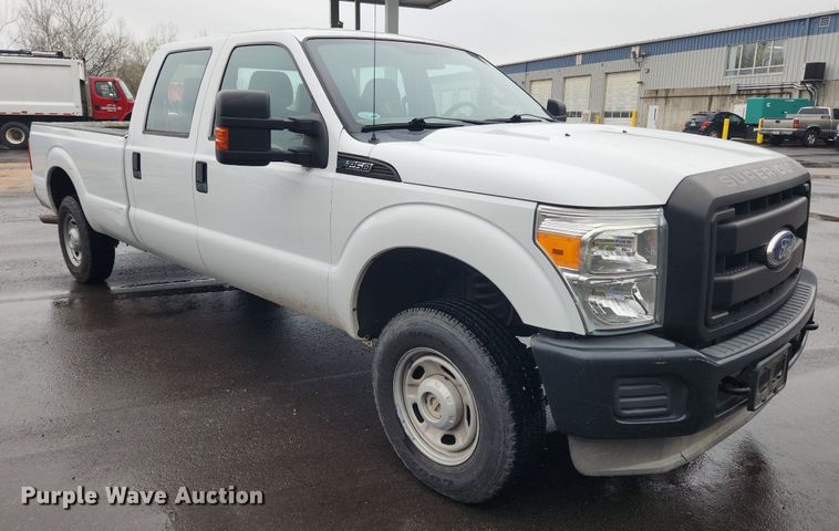 image for item MW9639 2011 Ford F250 Super Duty XL  Crew Cab pickup truck