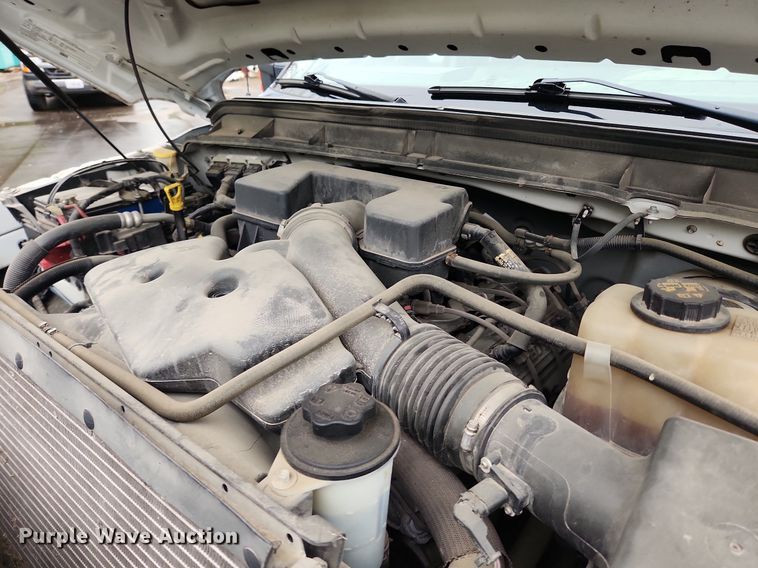 image for item MW9639 2011 Ford F250 Super Duty XL  Crew Cab pickup truck