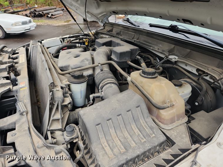 image for item MW9639 2011 Ford F250 Super Duty XL  Crew Cab pickup truck