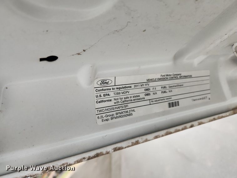 image for item MW9639 2011 Ford F250 Super Duty XL  Crew Cab pickup truck