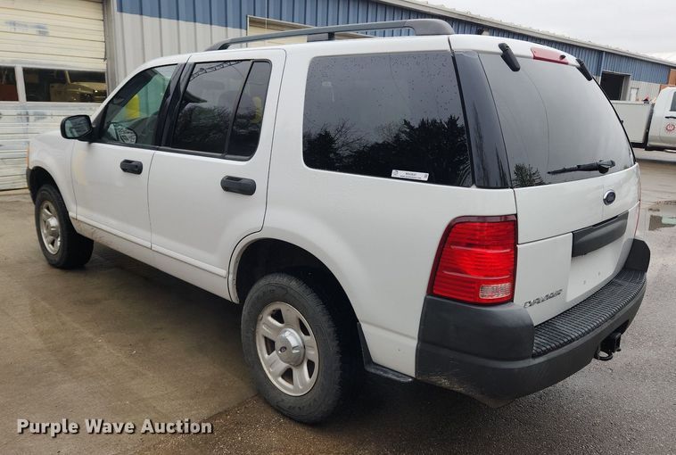 image for item MW9640 2003 Ford Explorer  SUV
