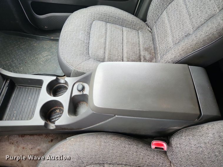 image for item MW9640 2003 Ford Explorer  SUV