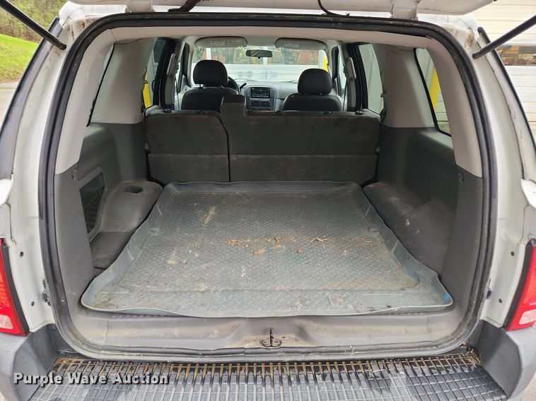 image for item MW9640 2003 Ford Explorer  SUV