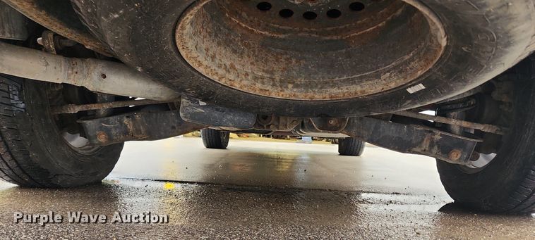 image for item MW9640 2003 Ford Explorer  SUV