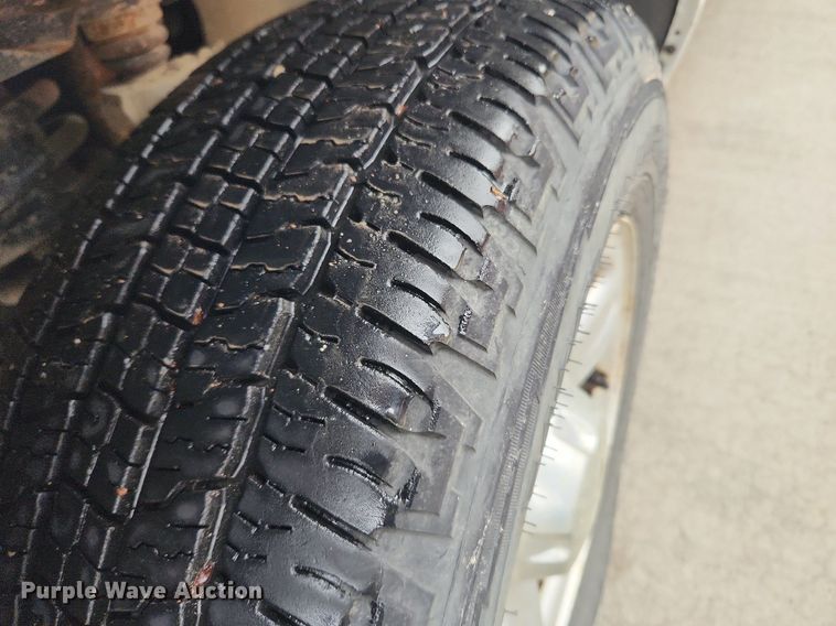 image for item MW9640 2003 Ford Explorer  SUV