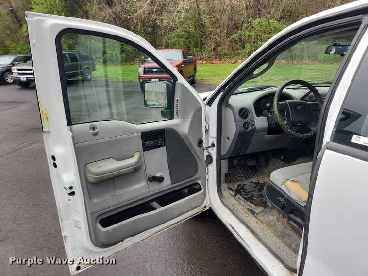 image for item MW9641 2007 Ford F150 XL  pickup truck