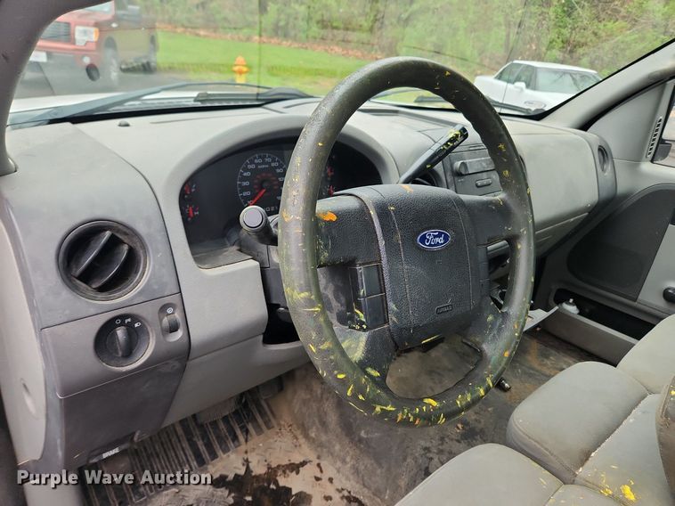 image for item MW9641 2007 Ford F150 XL  pickup truck