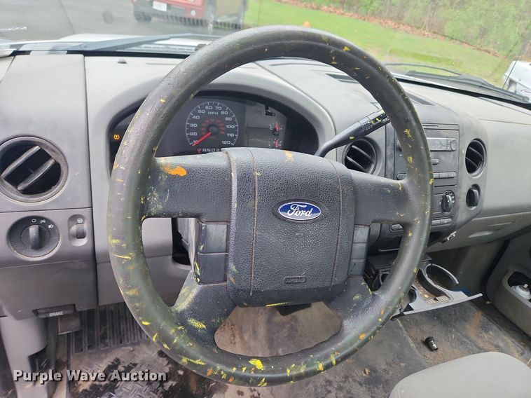 image for item MW9641 2007 Ford F150 XL  pickup truck