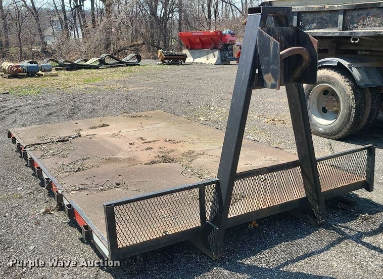 image for item MX9553 Hook lift flatbed