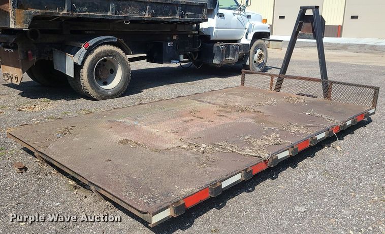 image for item MX9553 Hook lift flatbed