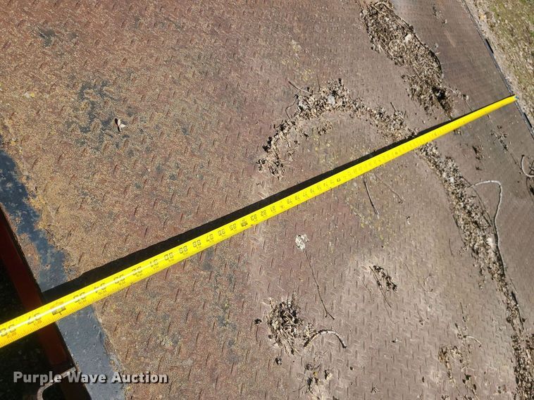 image for item MX9553 Hook lift flatbed