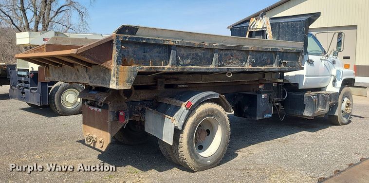 image for item MX9554 1998 Chevrolet C7500  dump truck