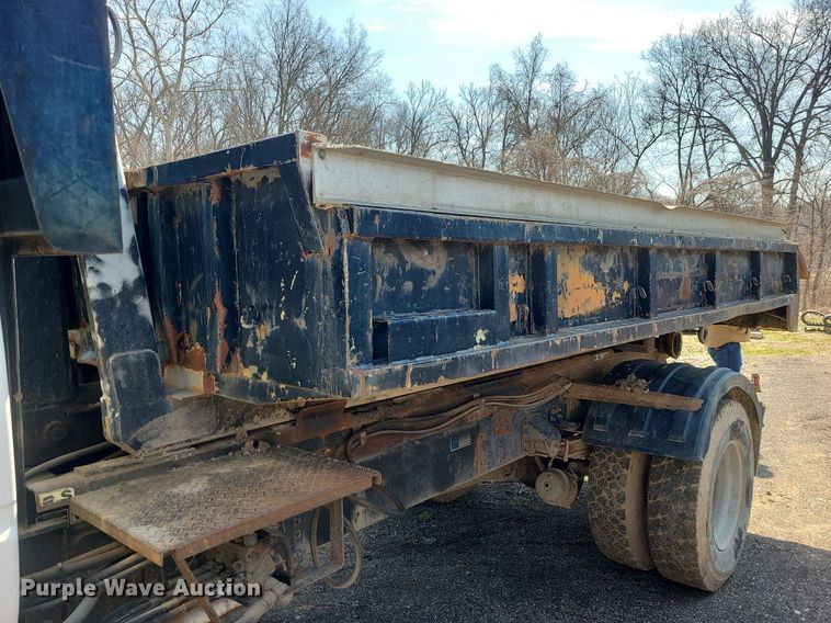 image for item MX9554 1998 Chevrolet C7500  dump truck