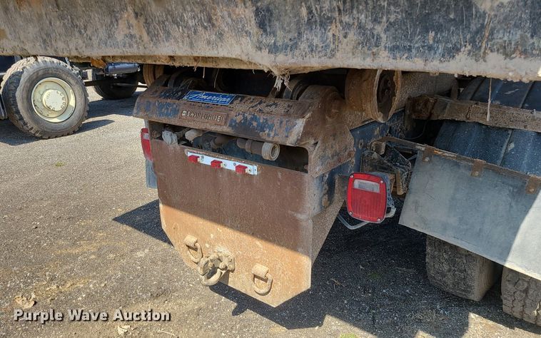 image for item MX9554 1998 Chevrolet C7500  dump truck