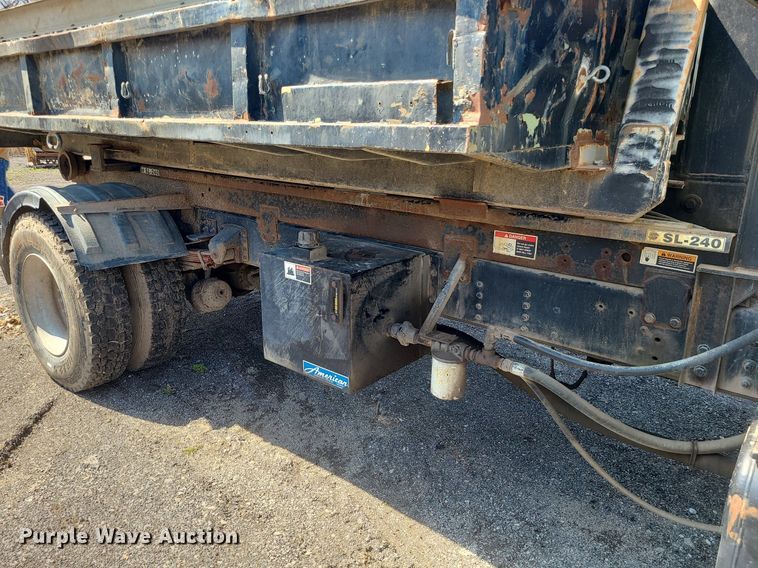 image for item MX9554 1998 Chevrolet C7500  dump truck