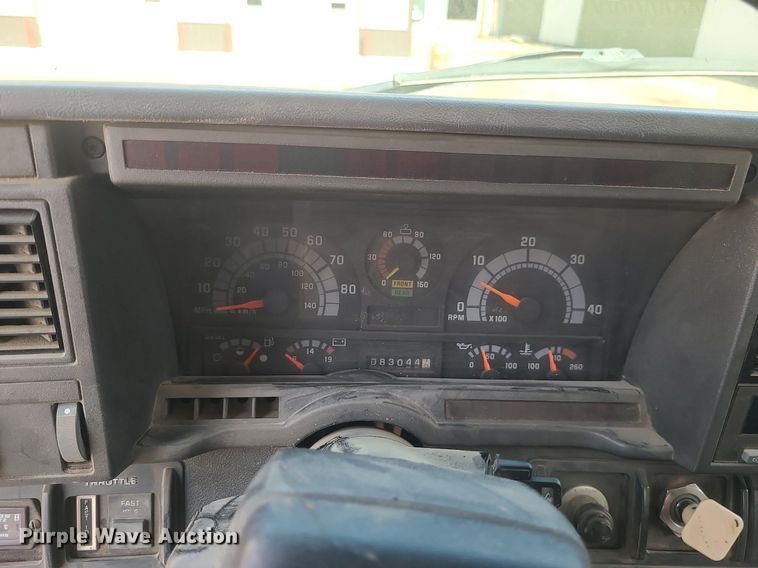 image for item MX9554 1998 Chevrolet C7500  dump truck