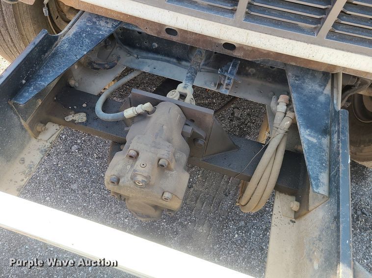 image for item MX9554 1998 Chevrolet C7500  dump truck