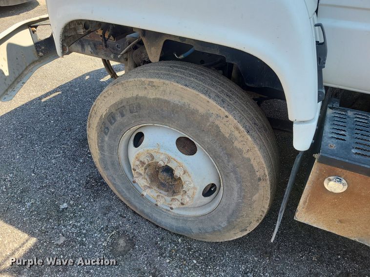 image for item MX9554 1998 Chevrolet C7500  dump truck