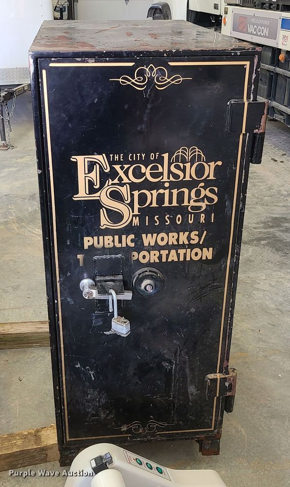 image for item MX9556 Tools