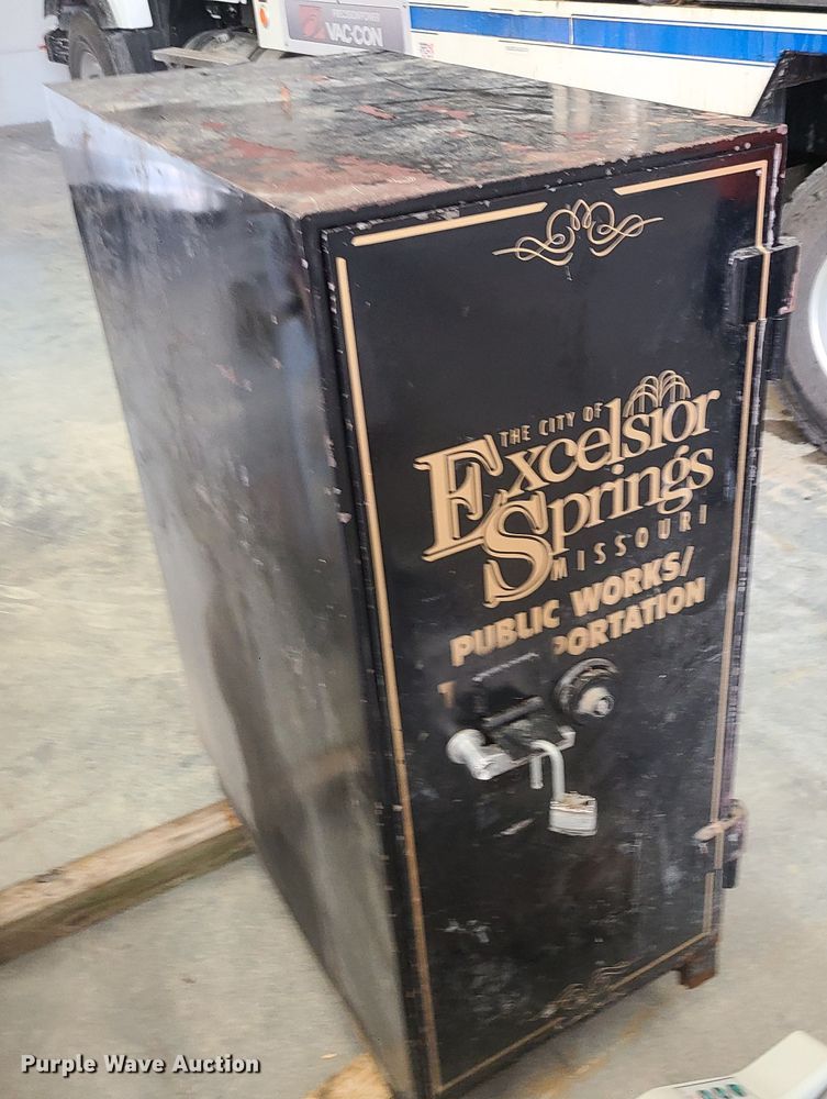 image for item MX9556 Tools