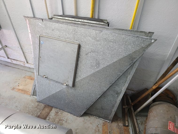 image for item MX9557 Caterpillar SR4  generator