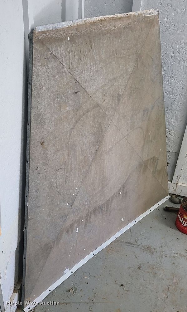 image for item MX9557 Caterpillar SR4  generator