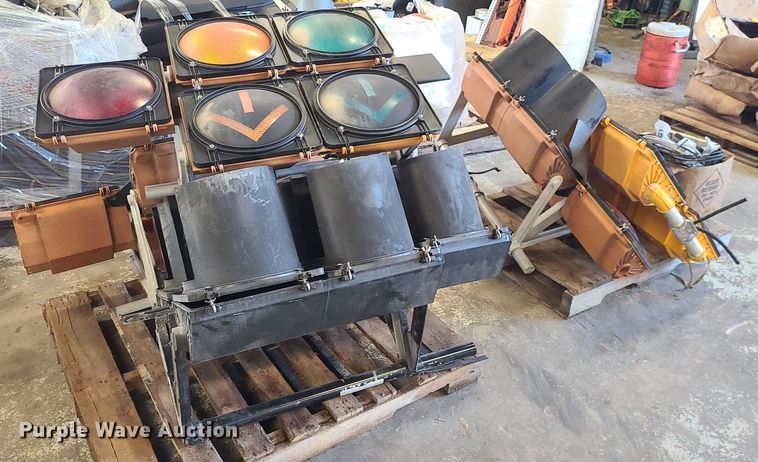 image for item MX9586 Tools