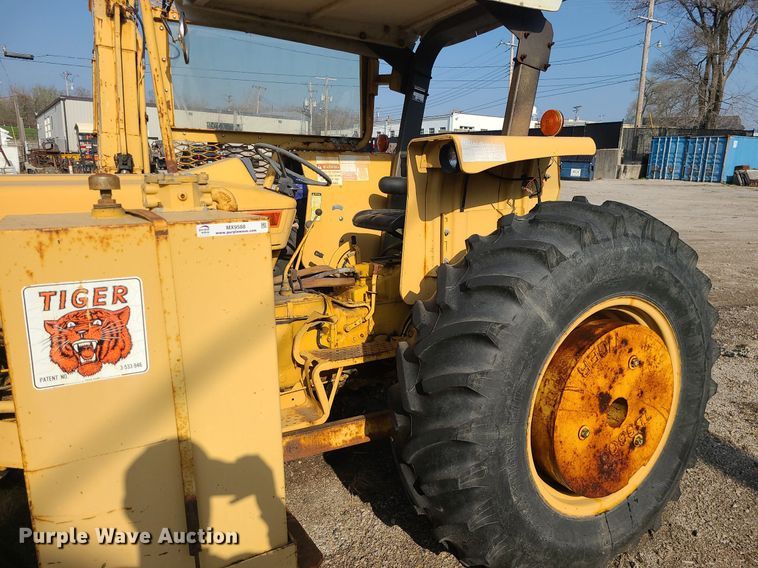 image for item MX9588 Ford 6610 Tiger Special  tractor
