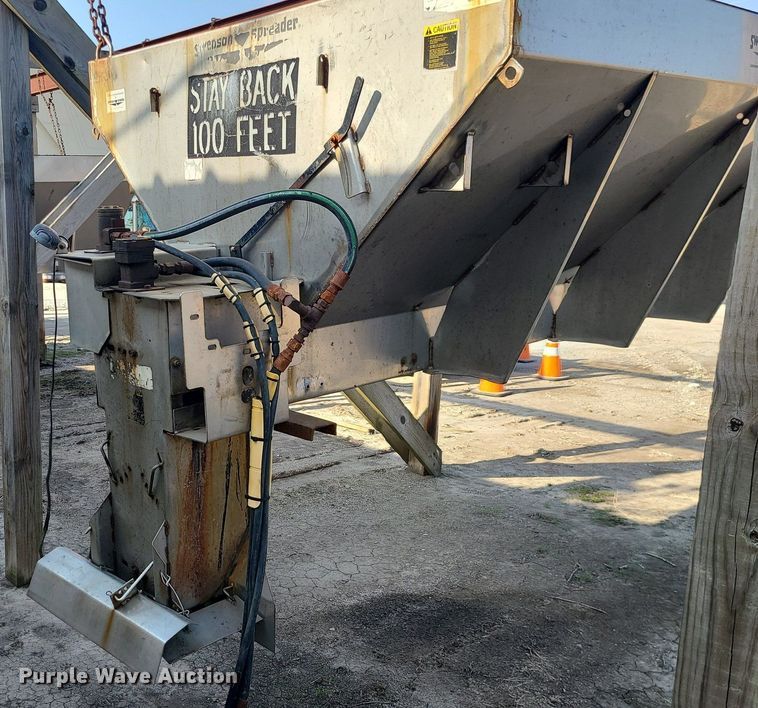 image for item MX9589 Swenson salt spreader