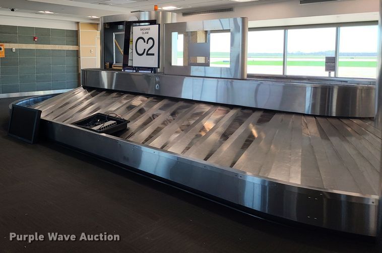 image for item MX9642 (3) luggage carousels