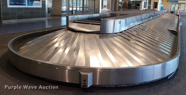 image for item MX9642 (3) luggage carousels