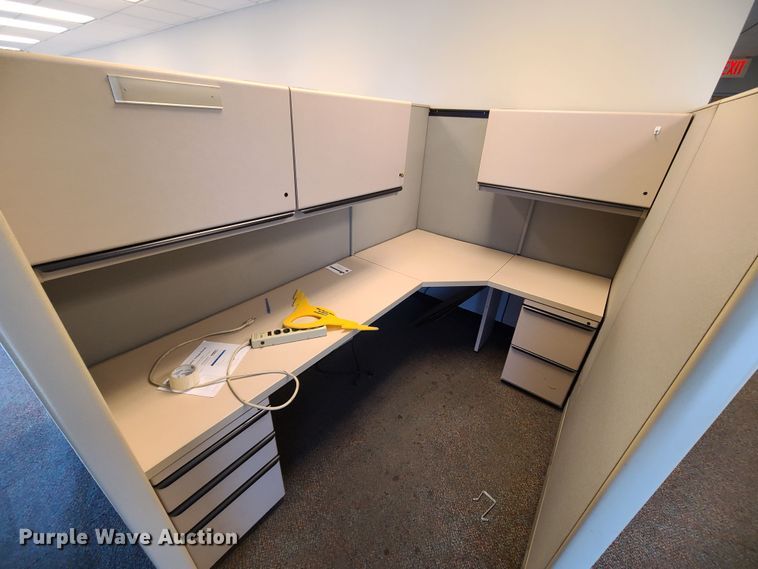 image for item MX9645 (9) desk cubicles