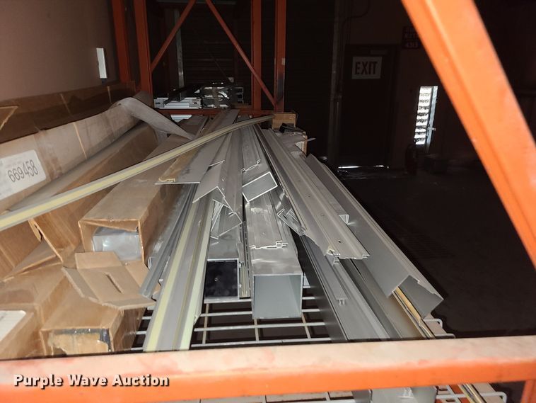 image for item MX9647 (13) aluminum windows