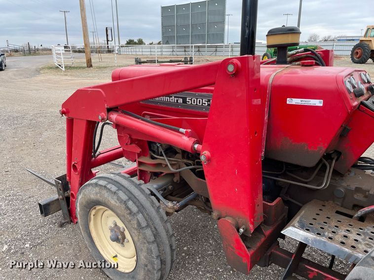 image for item MY9227 Mahindra 5005DI  tractor