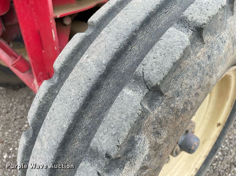 image for item MY9227 Mahindra 5005DI  tractor