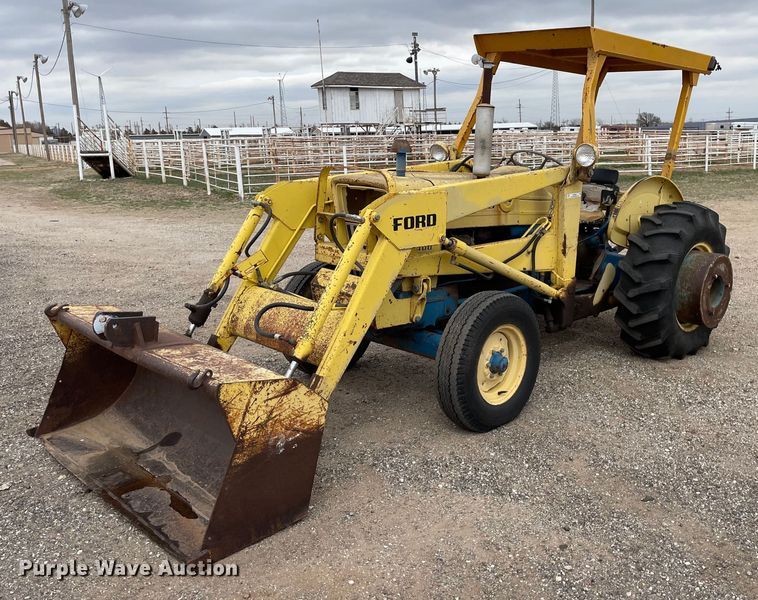 image for item MY9228 Ford 4400  tractor