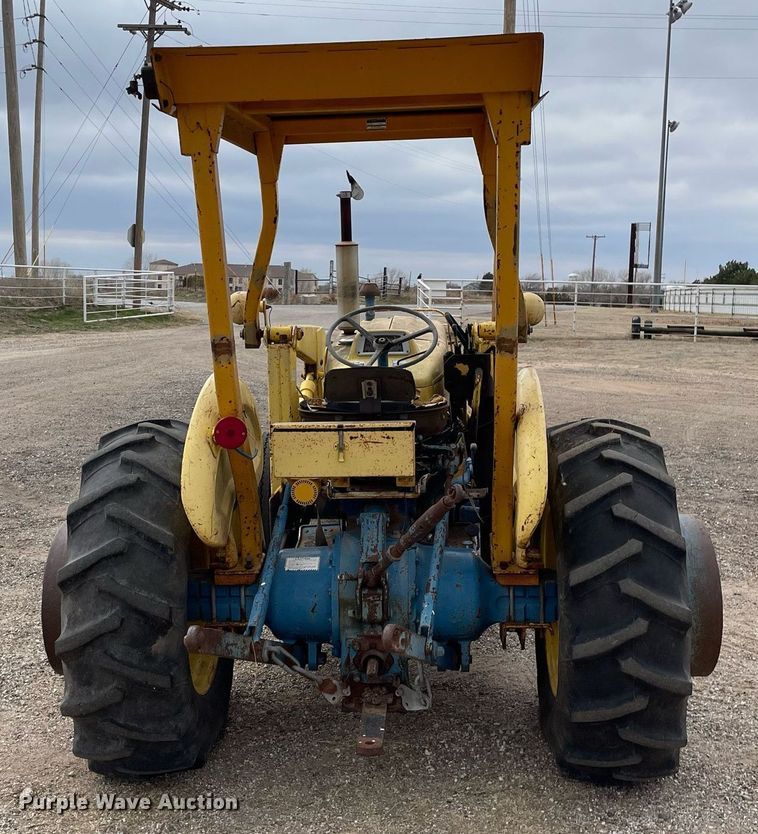 image for item MY9228 Ford 4400  tractor