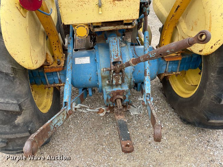 image for item MY9228 Ford 4400  tractor