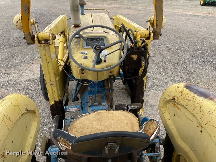 image for item MY9228 Ford 4400  tractor