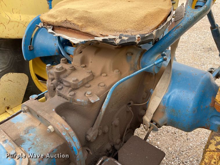 image for item MY9228 Ford 4400  tractor