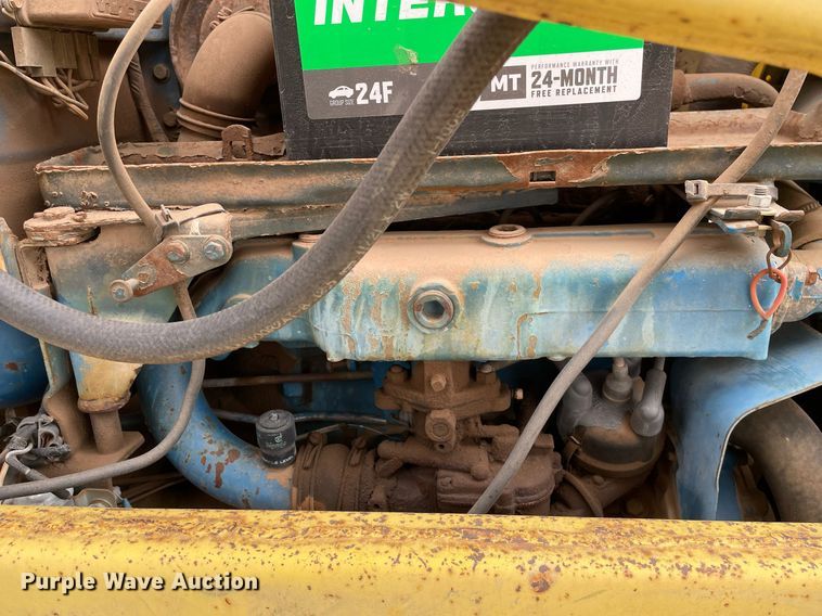 image for item MY9228 Ford 4400  tractor