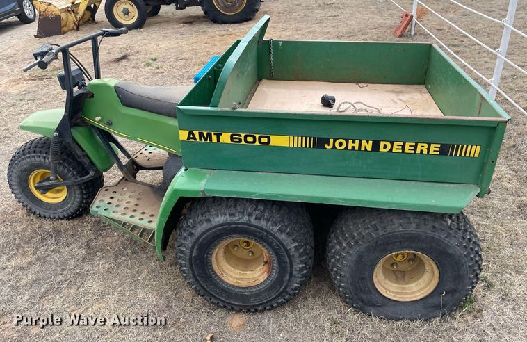 image for item MY9230 1988 John Deere AMT600  utility vehicle