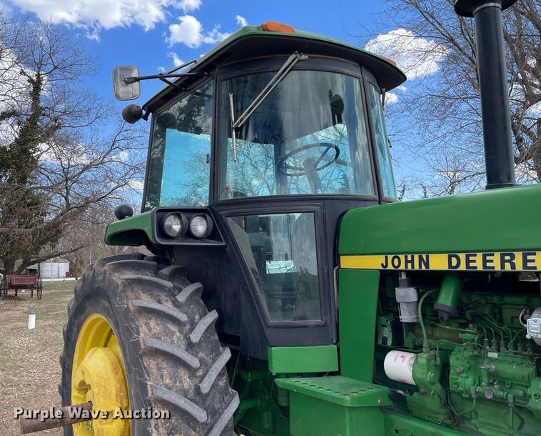 image for item MY9235 1988 John Deere 4650  tractor