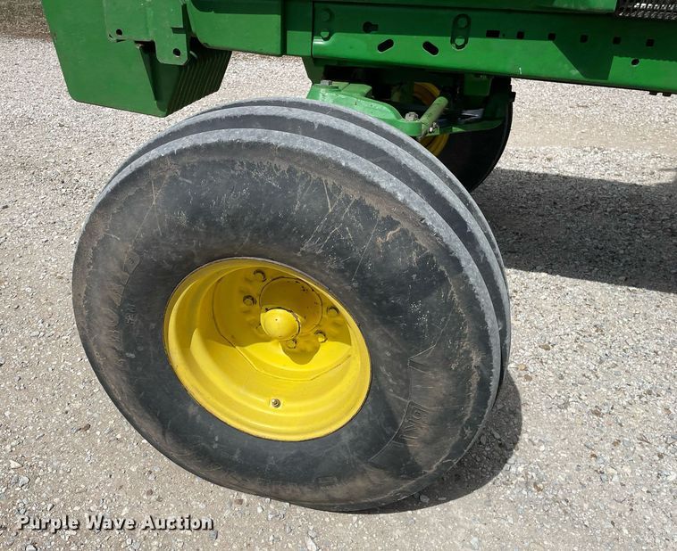 image for item MY9235 1988 John Deere 4650  tractor