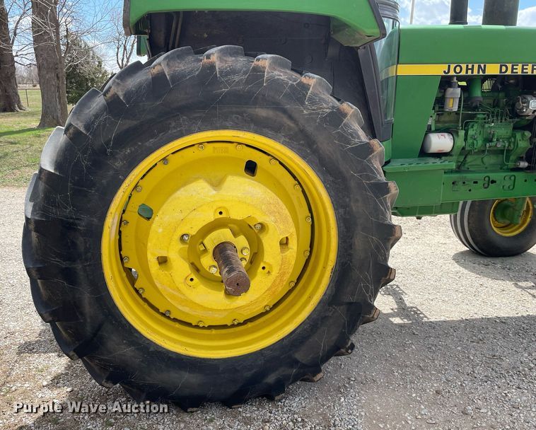 image for item MY9235 1988 John Deere 4650  tractor