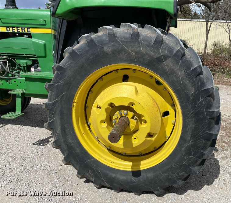 image for item MY9235 1988 John Deere 4650  tractor